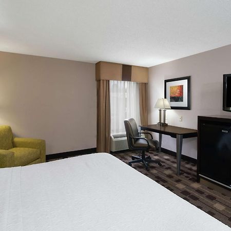 Newbern Hampton Inn Dublin מראה חיצוני תמונה