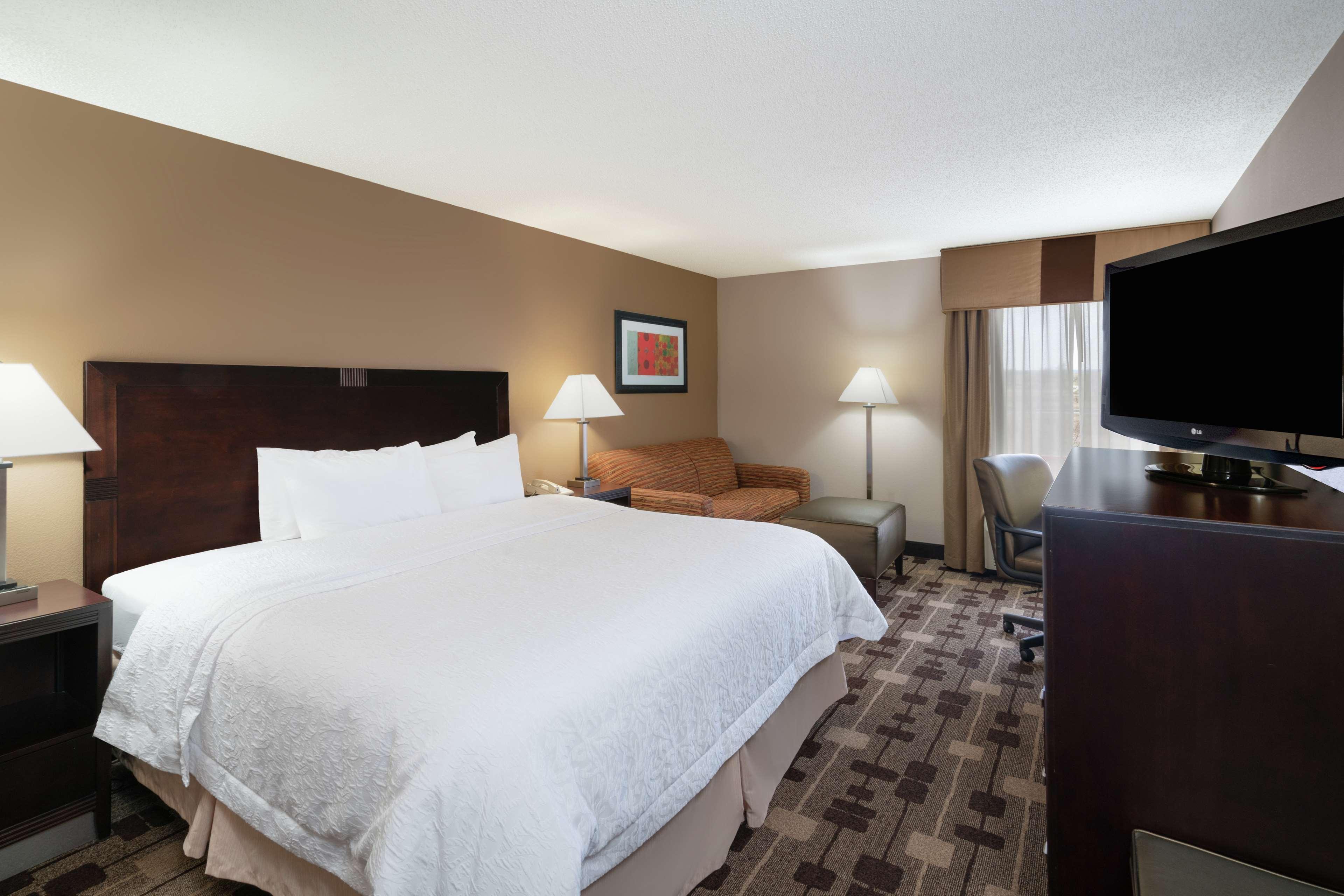 Newbern Hampton Inn Dublin מראה חיצוני תמונה