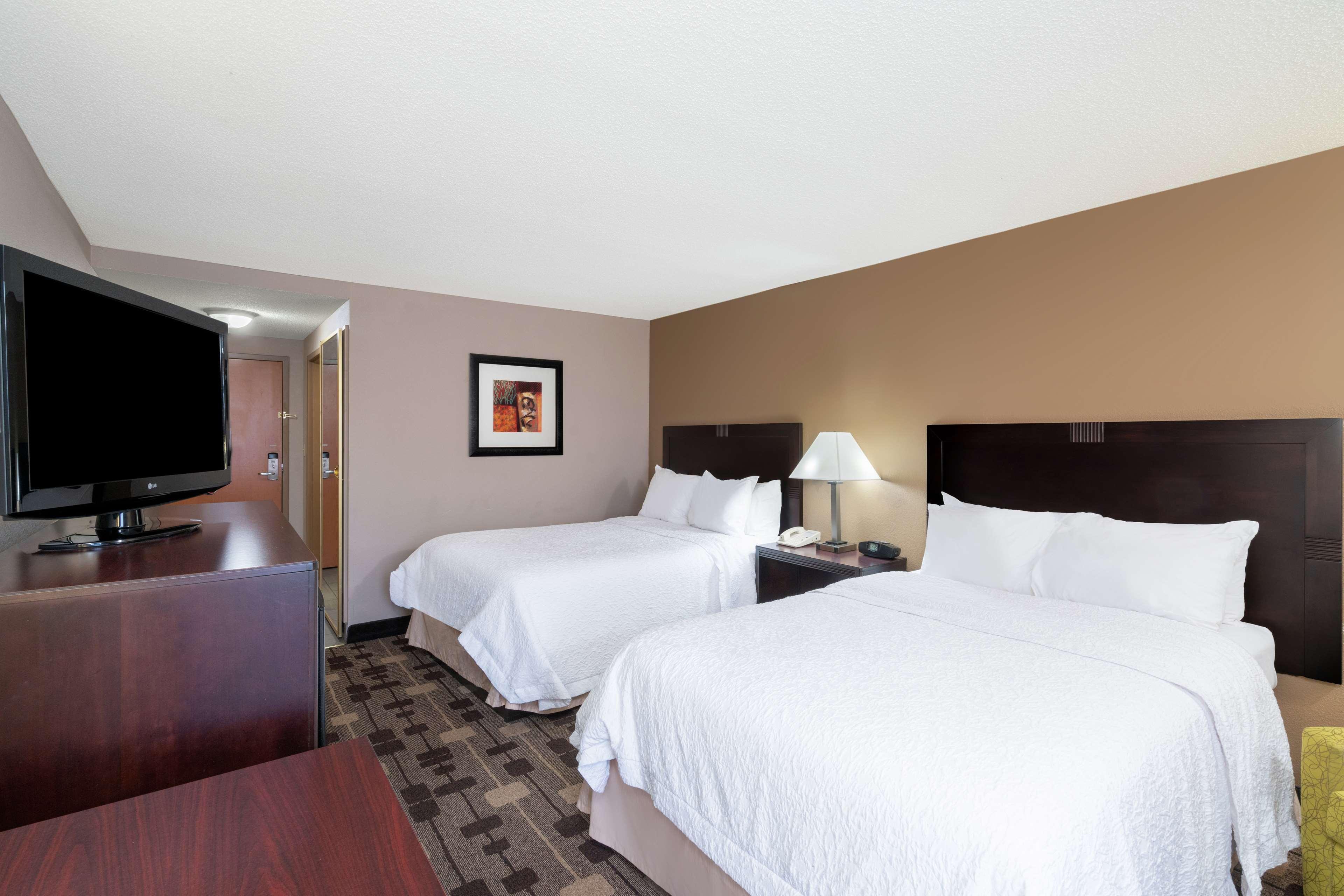 Newbern Hampton Inn Dublin מראה חיצוני תמונה