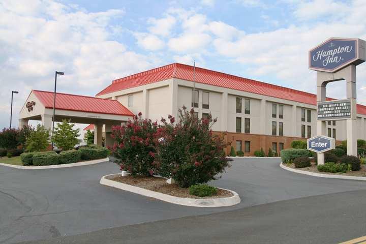 Newbern Hampton Inn Dublin מראה חיצוני תמונה